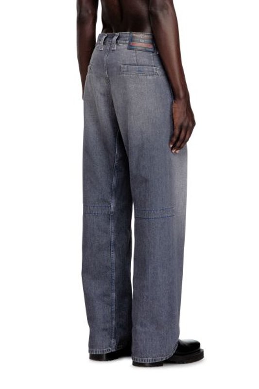 DIESEL Mavi ERKEK D-ZETA MAVİ RELAXED JEAN PANTOLON 8051209593635