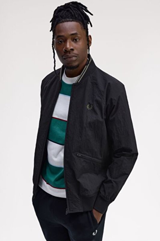 【美品】FRED PERRY ブラック FRED PERRY Siyah ERKEK MONT 5063460069364 | JeansLab