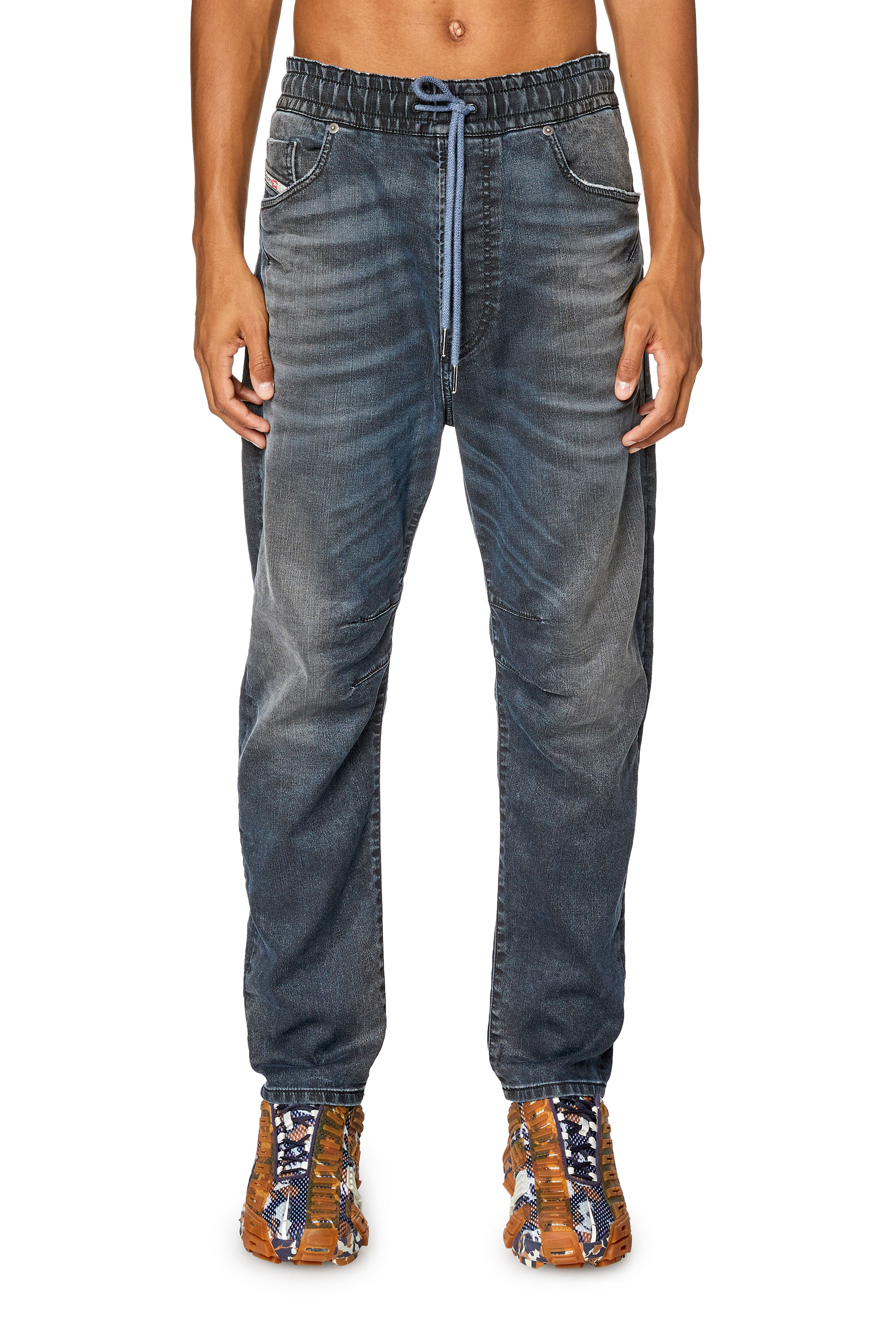 洗練されたデザイン DIESEL Tapered D-Amage A09730 【公式通販】