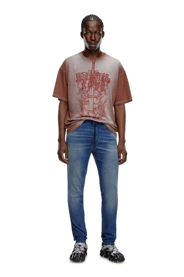 DIESEL Mavi ERKEK DIESEL JEAN 2062 D-STRUKT-B JOGG 8055055155733